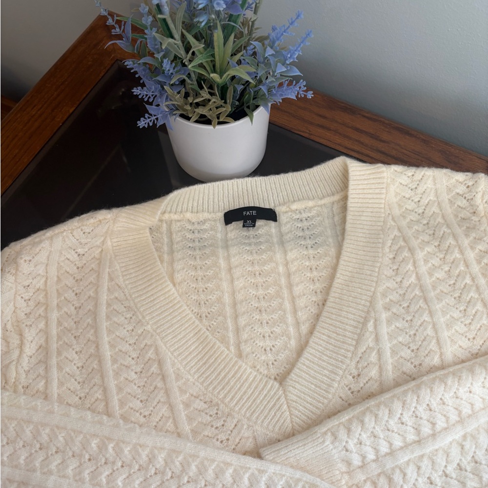 Women's V-Neck Long Sleeve Sweater